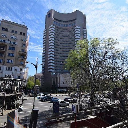 Beautiful Apartment In Old City Bucarest Extérieur photo